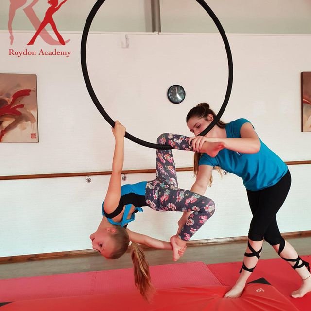 aerial hoop classes leigh-on-sea, essex aerial circus classes