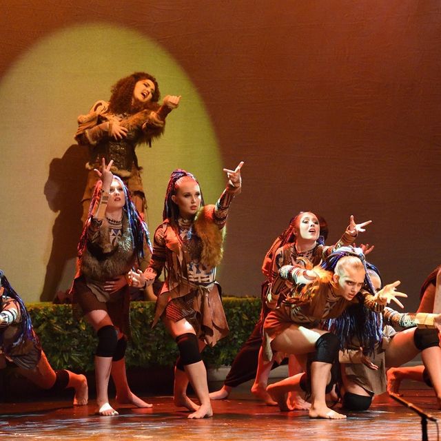 modern jazz dance leigh-on-sea, essex commercial jazz dance