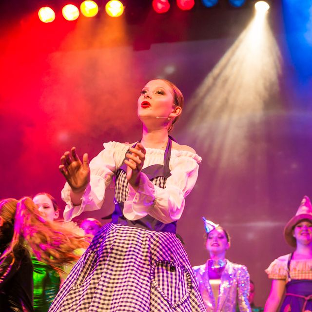 musical theatre classes singing leigh-on-sea, essex acting classes